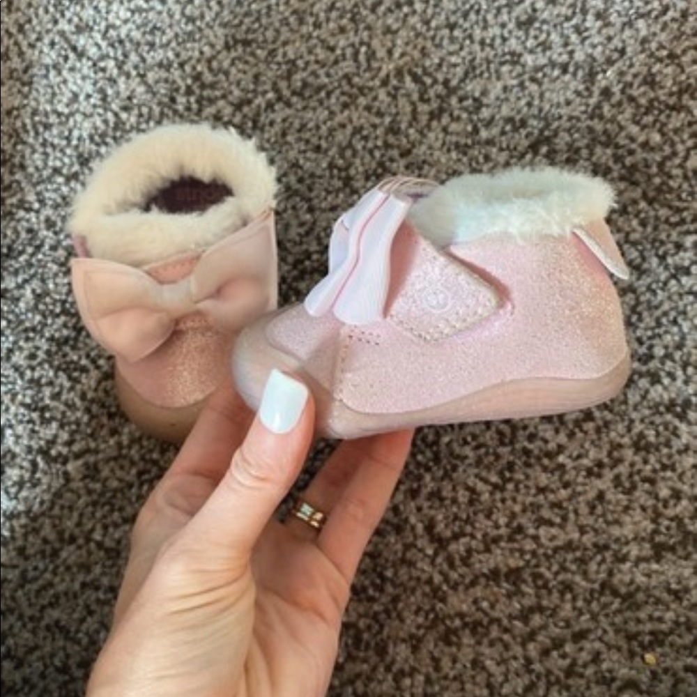 Stride Rite Shoes - Picture 3 of 5